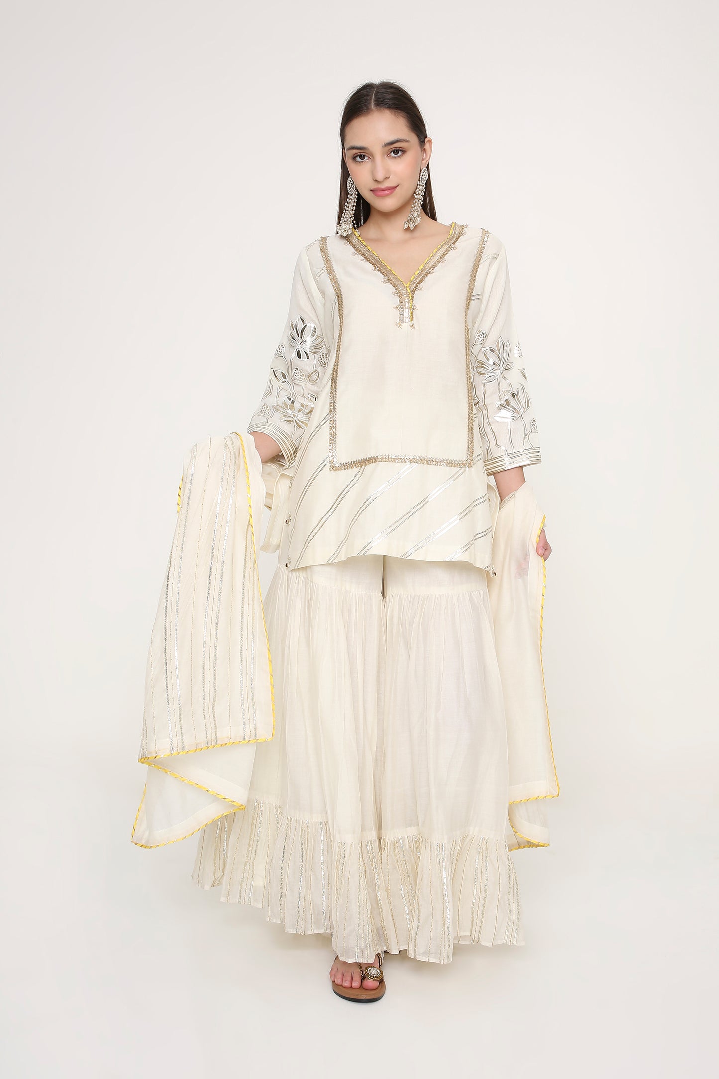 Zareen Sharara Set