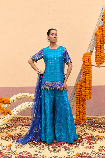 Nayab Set