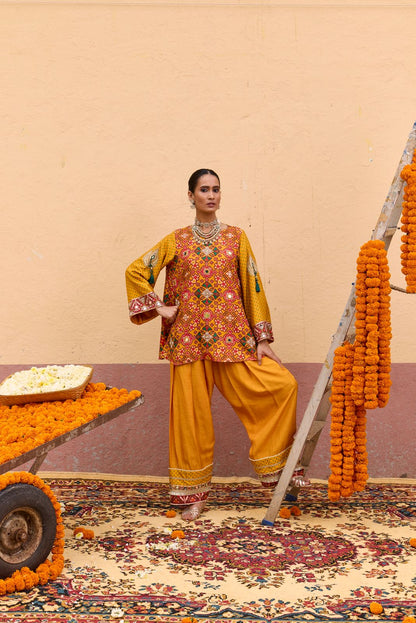 Gulnaar Set